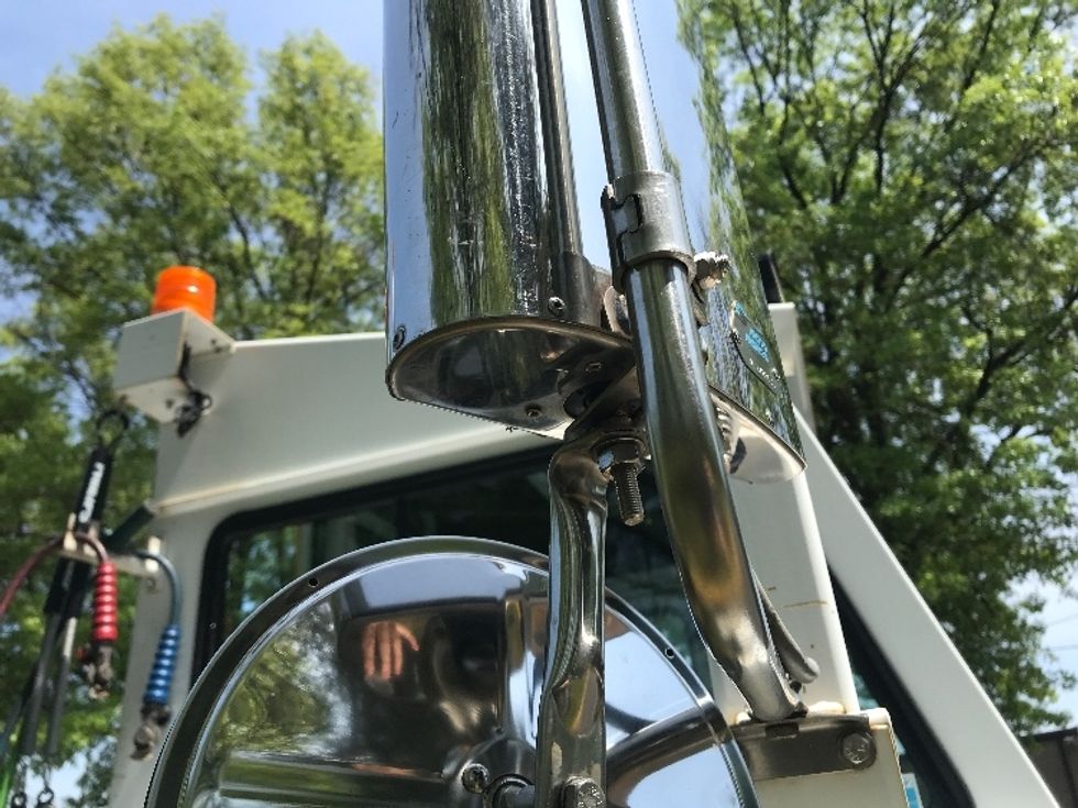 Yard Truck-Heavy Duty Tractors-Capacity Of Texas-2017-TJ5000-Reading-PA-280,174\n\t\tmiles-$ 49,750 - Image 19