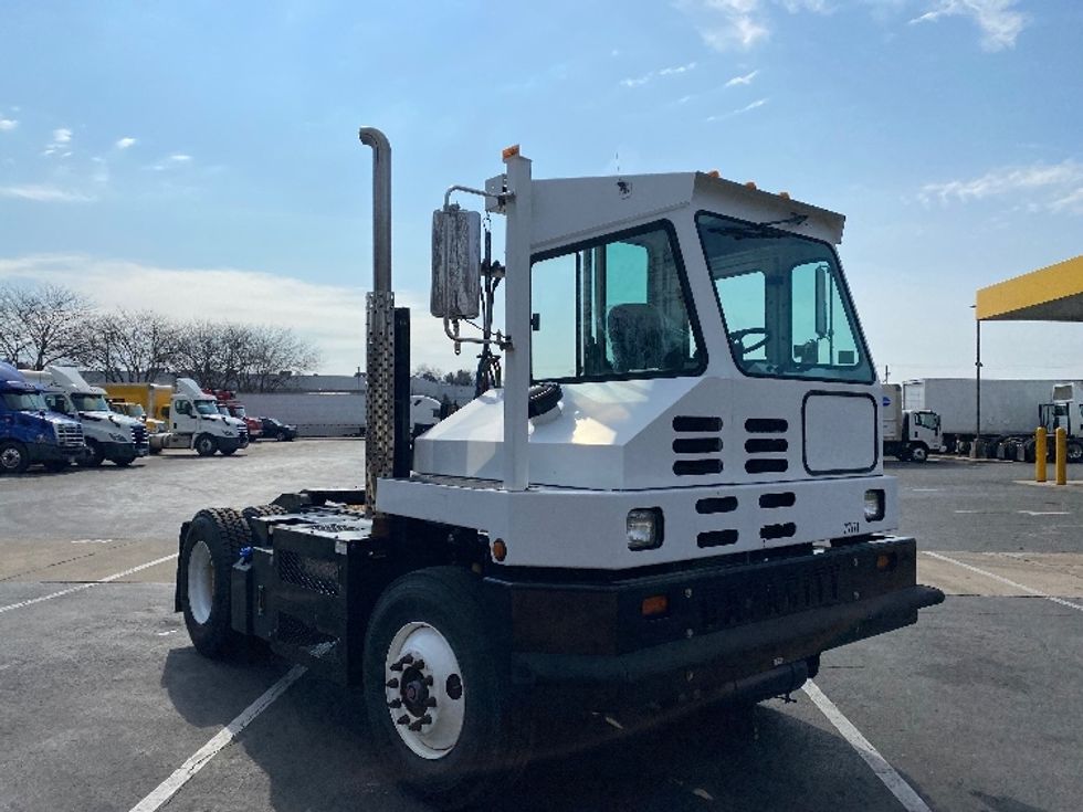 Yard Truck-Heavy Duty Tractors-Capacity Of Texas-2017-TJ5000-York-PA-74,454\n\t\tmiles-$ 50,750 - Image 1