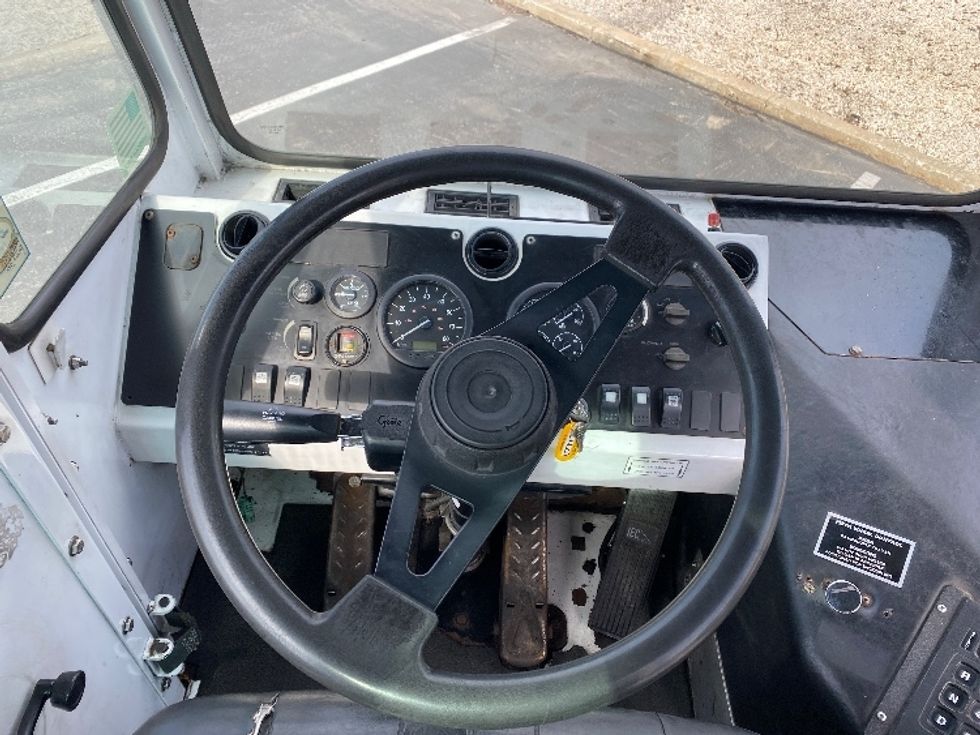 Yard Truck-Heavy Duty Tractors-Capacity Of Texas-2017-TJ5000-York-PA-74,454\n\t\tmiles-$ 50,750 - Image 10