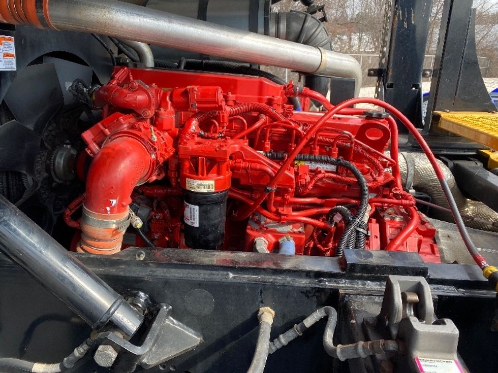 Yard Truck-Heavy Duty Tractors-Capacity Of Texas-2017-TJ5000-York-PA-74,454\n\t\tmiles-$ 50,750 - Image 14