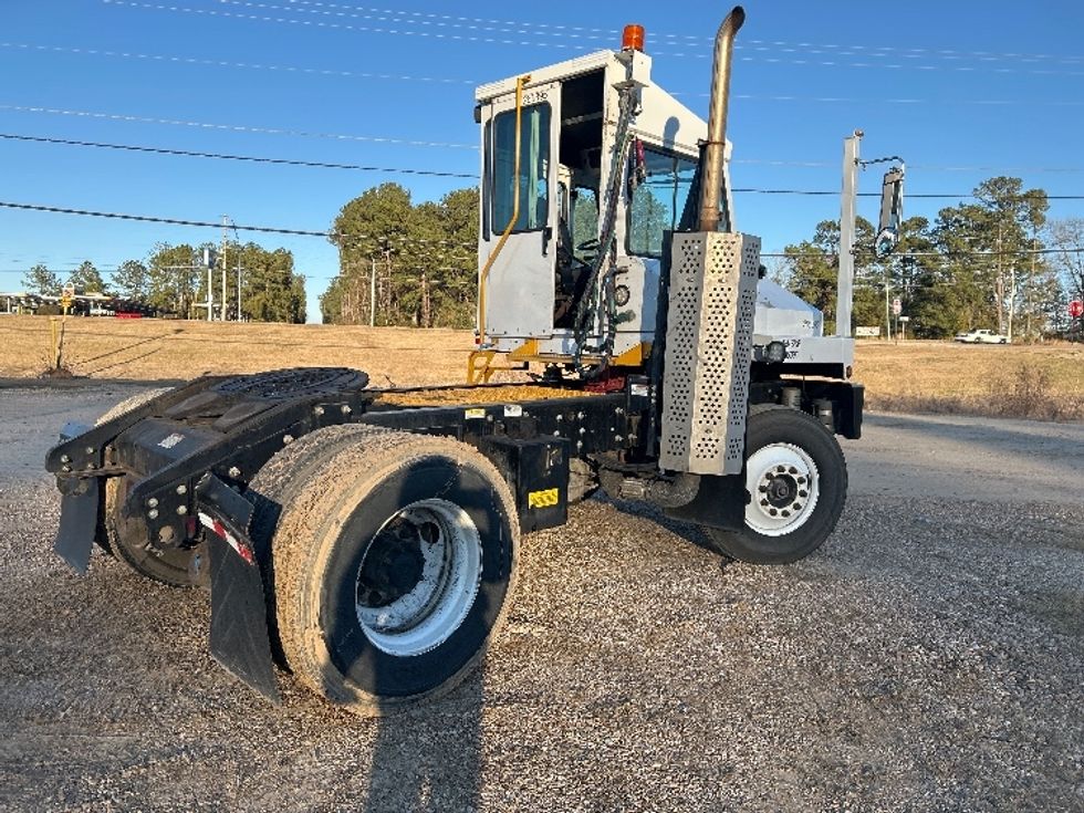 Yard Truck-Heavy Duty Tractors-Capacity Of Texas-2018-SABRE5-Hattiesburg-MS-23,255\n\t\tmiles-$ 60,250 - Image 7
