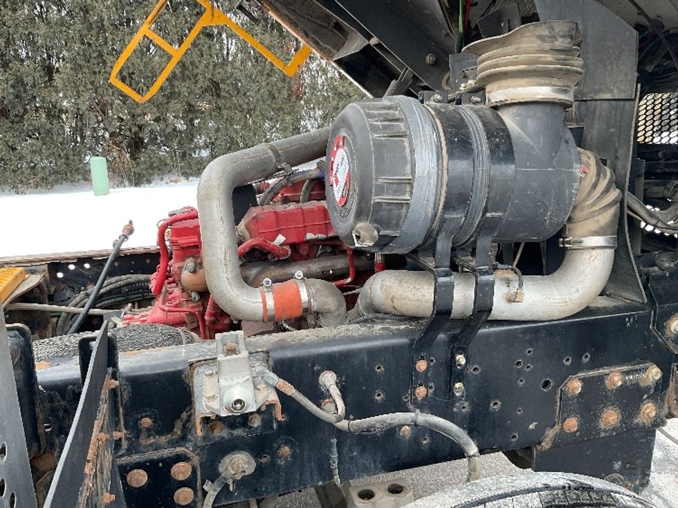 Yard Truck-Heavy Duty Tractors-Capacity Of Texas-2018-SABRE5-La Porte-IN-27,500\n\t\tmiles-$ 48,500 - Image 12