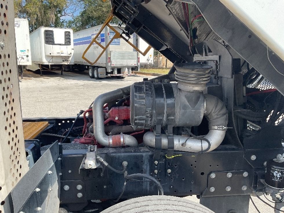 Yard Truck-Heavy Duty Tractors-Capacity Of Texas-2018-SABRE5-Lakeland-FL-30,347\n\t\tmiles-$ 59,750 - Image 13