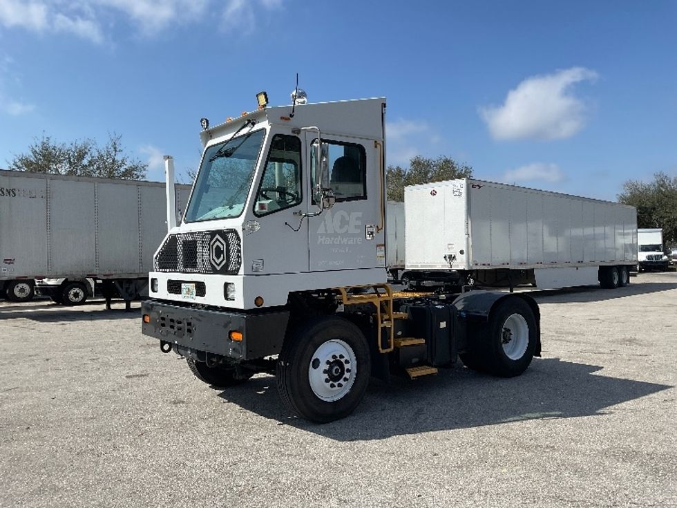 Yard Truck-Heavy Duty Tractors-Capacity Of Texas-2018-SABRE5-Lakeland-FL-30,347\n\t\tmiles-$ 59,750 - Image 3