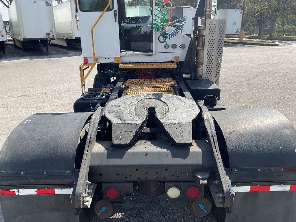 Yard Truck-Heavy Duty Tractors-Capacity Of Texas-2018-SABRE5-Lakeland-FL-30,347\n\t\tmiles-$ 59,750 - Image 6