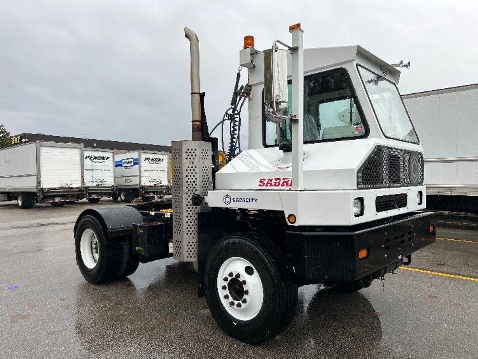 Yard Truck-Heavy Duty Tractors-Capacity Of Texas-2018-TJ5000-Delta-BC-500,099\n\t\tkm-$ 61,750 - Image 1