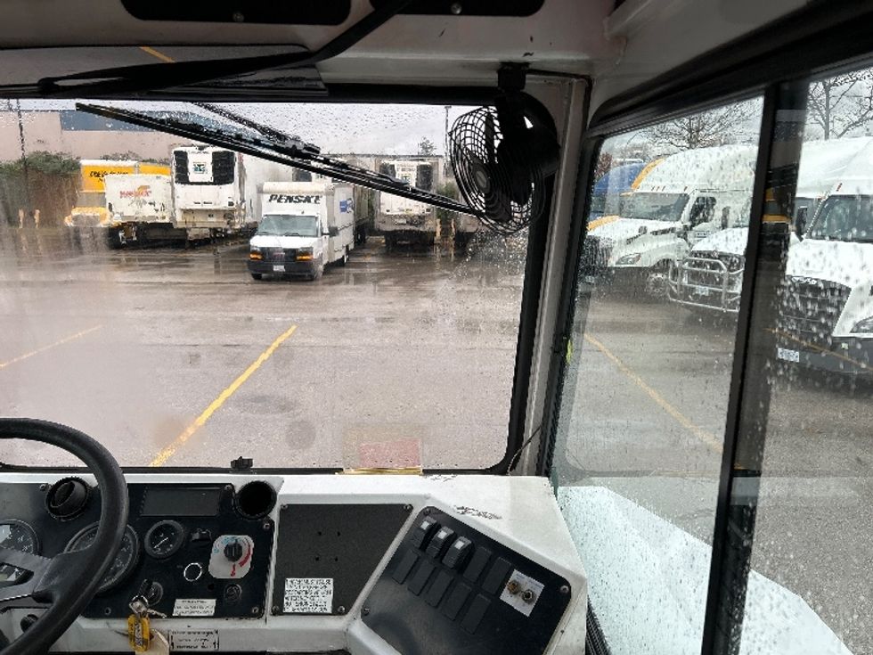 Yard Truck-Heavy Duty Tractors-Capacity Of Texas-2018-TJ5000-Delta-BC-500,099\n\t\tkm-$ 61,750 - Image 11