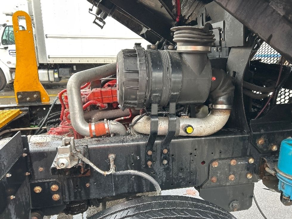 Yard Truck-Heavy Duty Tractors-Capacity Of Texas-2018-TJ5000-Delta-BC-500,099\n\t\tkm-$ 61,750 - Image 12