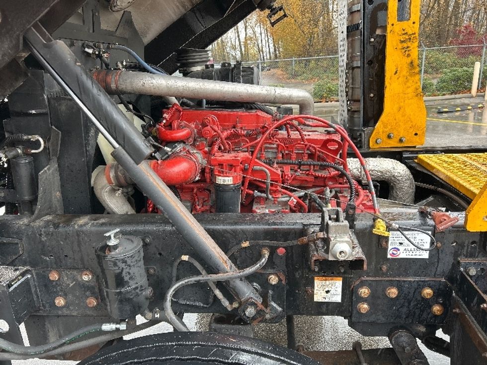 Yard Truck-Heavy Duty Tractors-Capacity Of Texas-2018-TJ5000-Delta-BC-500,099\n\t\tkm-$ 61,750 - Image 13