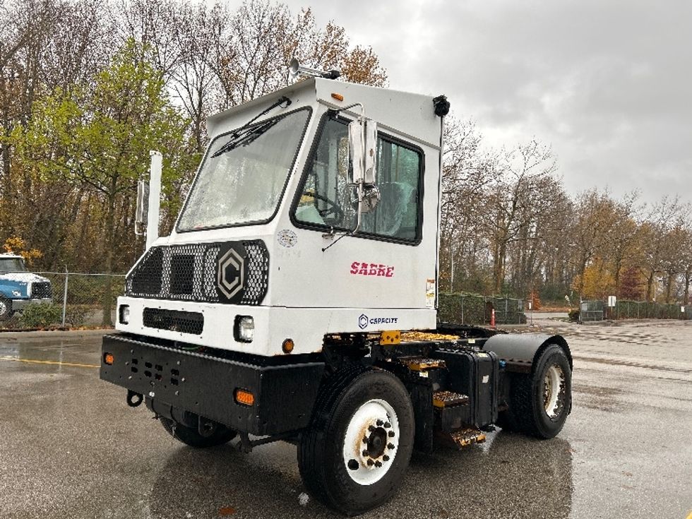 Yard Truck-Heavy Duty Tractors-Capacity Of Texas-2018-TJ5000-Delta-BC-500,099\n\t\tkm-$ 61,750 - Image 3