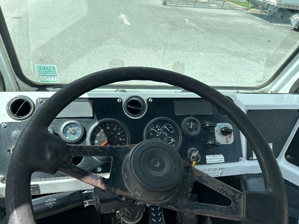 Yard Truck-Heavy Duty Tractors-Capacity Of Texas-2018-TJ5000-Tallahassee-FL-234,218\n\t\tmiles-$ 60,500 - Image 11