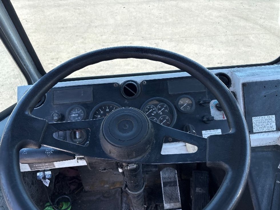 Yard Truck-Heavy Duty Tractors-Capacity Of Texas-2018-TJ6500-Middlefield-OH-98,410\n\t\tmiles-$ 80,000 - Image 11