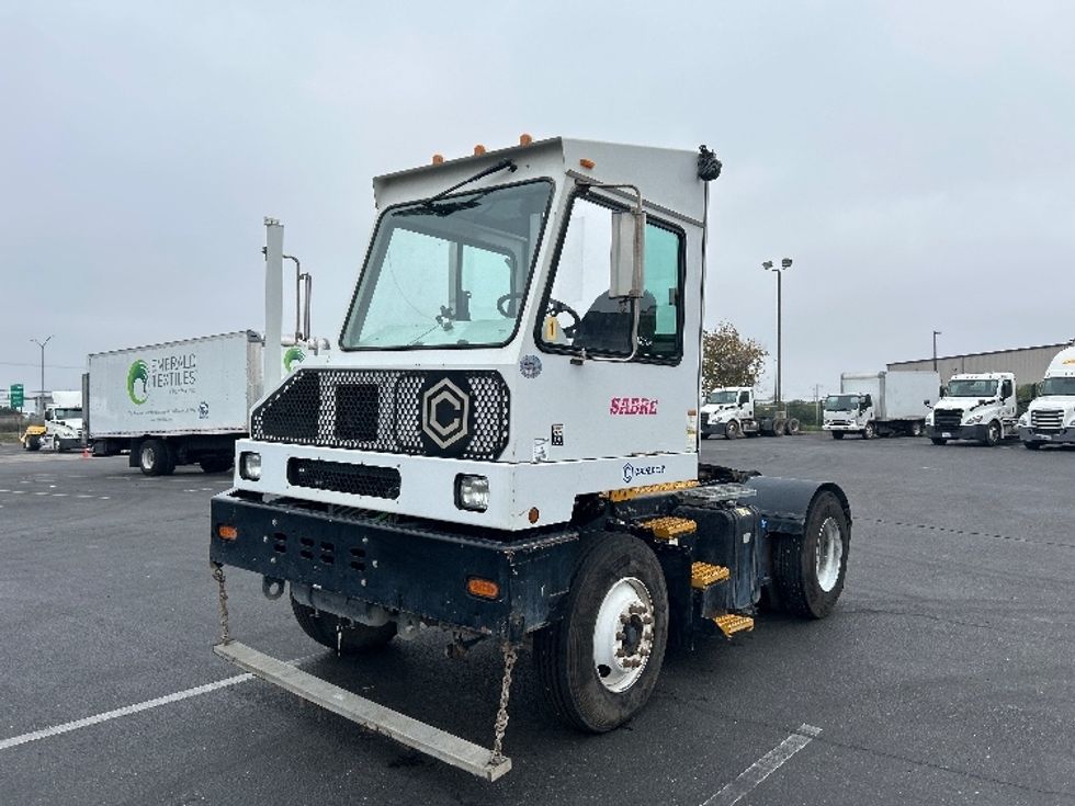 Yard Truck-Heavy Duty Tractors-Capacity Of Texas-2019-SABRE5-Ceres-CA-11,268\n\t\tmiles-$ 71,750 - Image 3