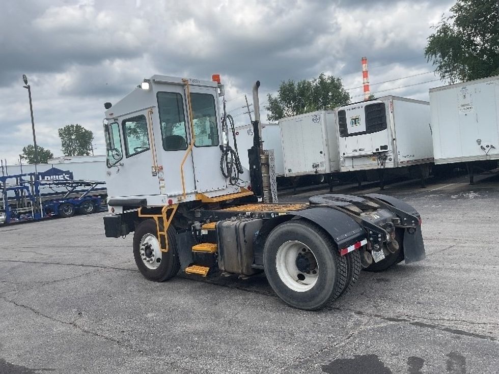 Yard Truck-Heavy Duty Tractors-Capacity Of Texas-2019-SABRE5-Kansas City-MO-11,342\n\t\tmiles-$ 70,250 - Image 5