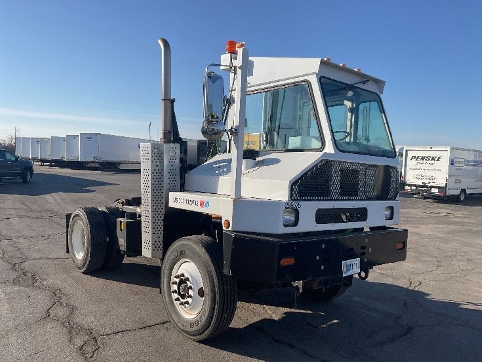 Yard Truck-Heavy Duty Tractors-Capacity Of Texas-2019-SABRE5-Kansas City-MO-13,470\n\t\tmiles-$ 69,000 - Image 1