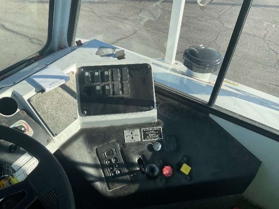 Yard Truck-Heavy Duty Tractors-Capacity Of Texas-2019-SABRE5-Kansas City-MO-13,470\n\t\tmiles-$ 69,000 - Image 10