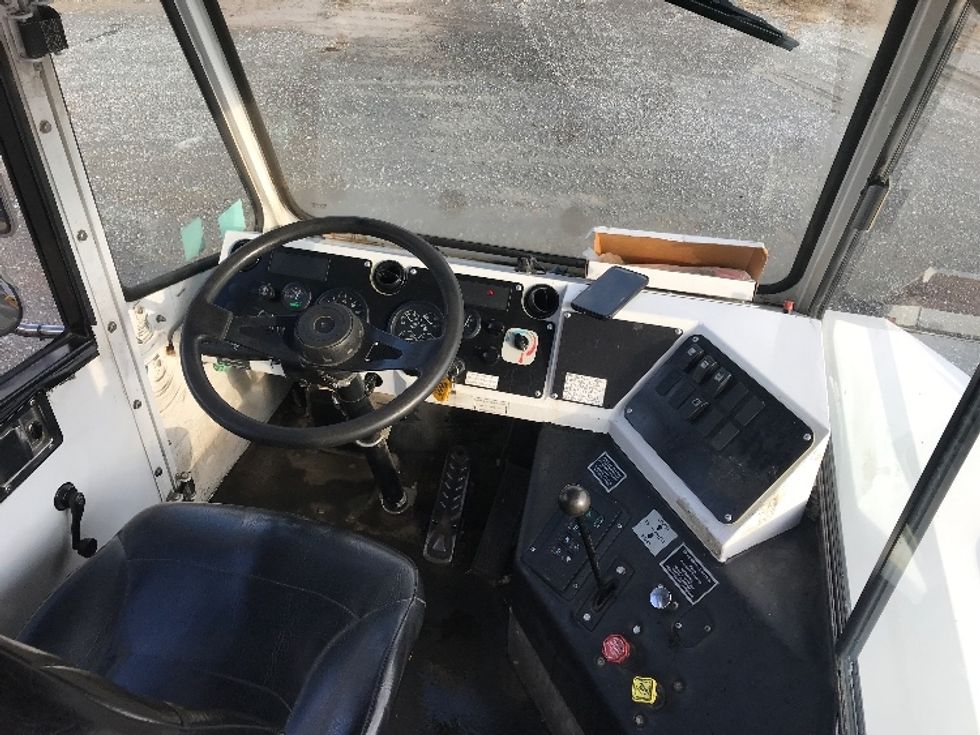 Yard Truck-Heavy Duty Tractors-Capacity Of Texas-2019-SABRE5-Morristown-TN-23,258\n\t\tmiles-$ 68,750 - Image 12