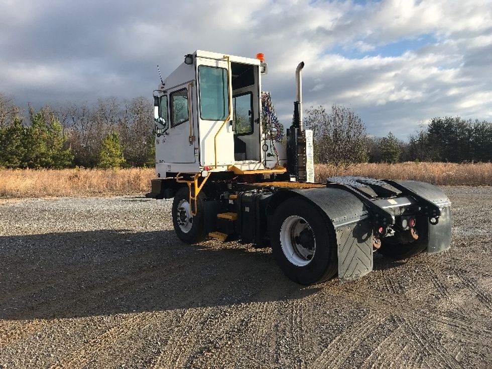 Yard Truck-Heavy Duty Tractors-Capacity Of Texas-2019-SABRE5-Morristown-TN-23,258\n\t\tmiles-$ 68,750 - Image 5