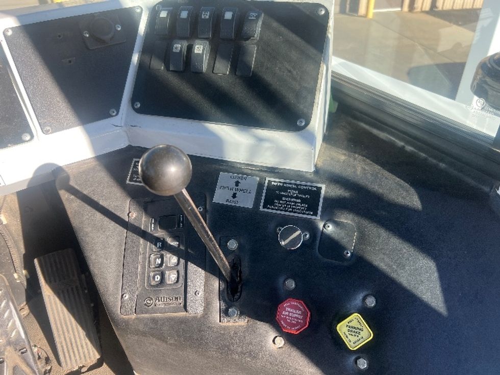 Yard Truck-Heavy Duty Tractors-Capacity Of Texas-2019-SABRE5-Phoenix-AZ-26,943\n\t\tmiles-$ 65,750 - Image 11