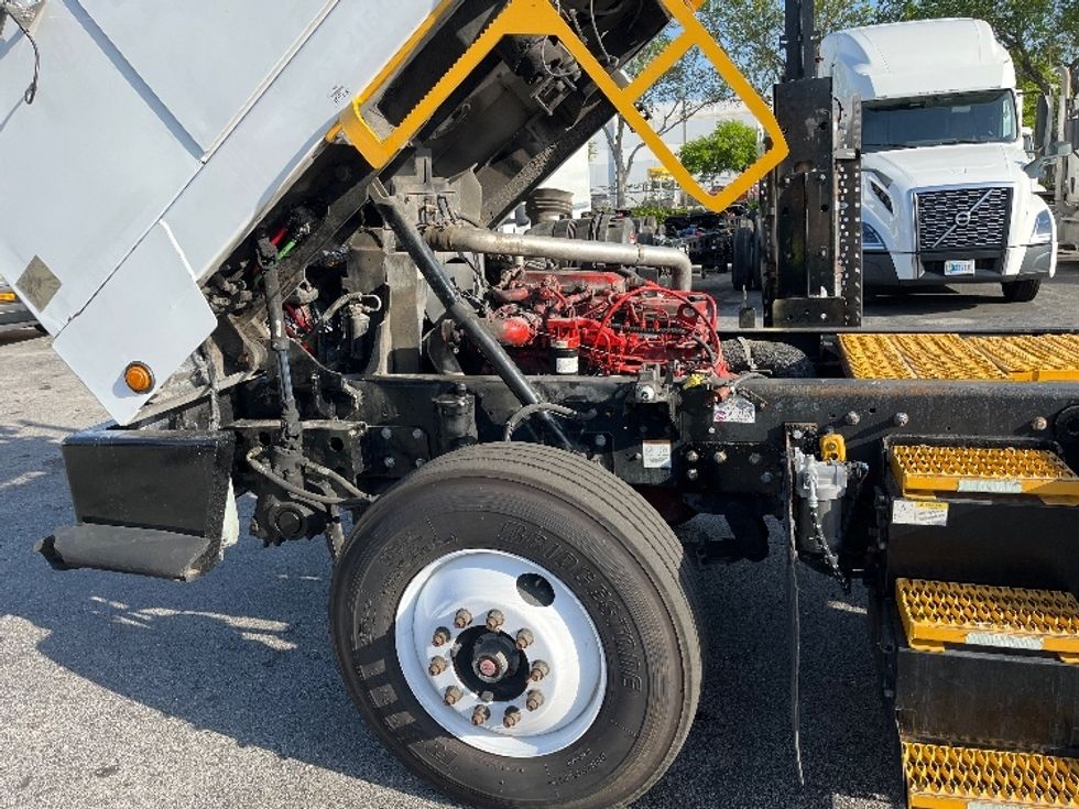 Yard Truck-Heavy Duty Tractors-Capacity Of Texas-2019-SABRE5-Riviera Beach-FL-38,249\n\t\tmiles-$ 64,500 - Image 16