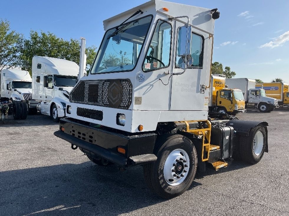 Yard Truck-Heavy Duty Tractors-Capacity Of Texas-2019-SABRE5-Riviera Beach-FL-38,249\n\t\tmiles-$ 64,500 - Image 3