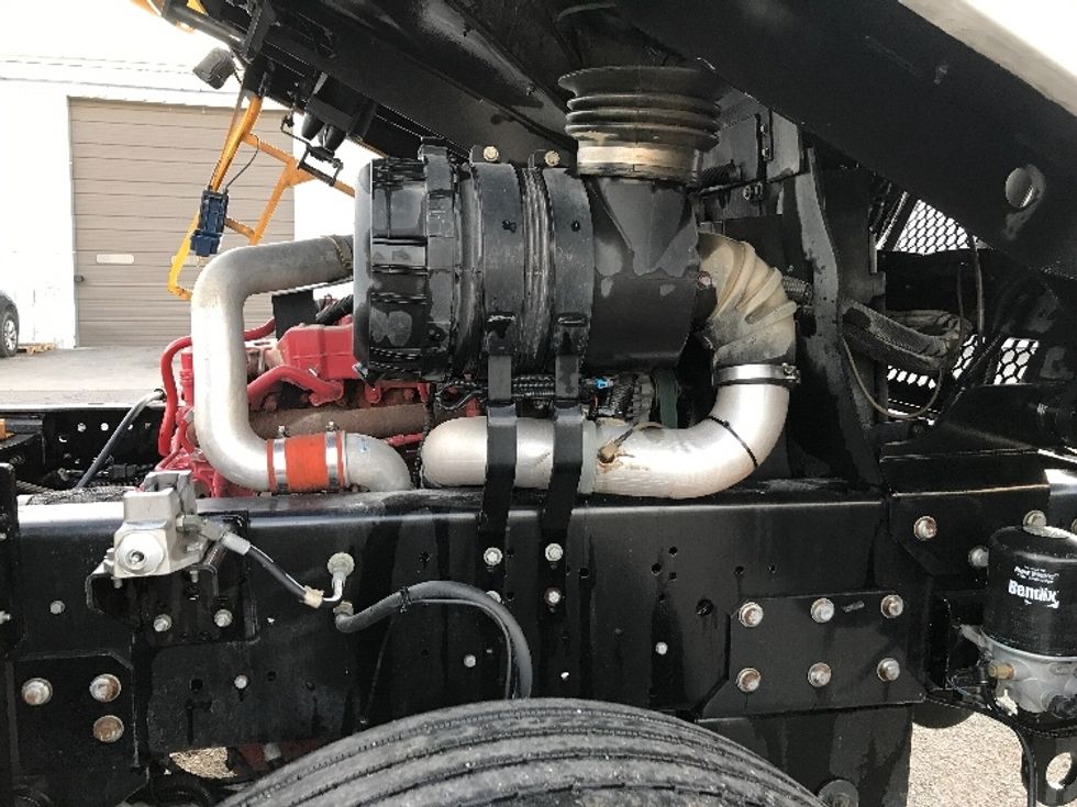 Yard Truck-Heavy Duty Tractors-Capacity Of Texas-2019-SABRE5-West Sacramento-CA-34,169\n\t\tmiles-$ 72,500 - Image 15