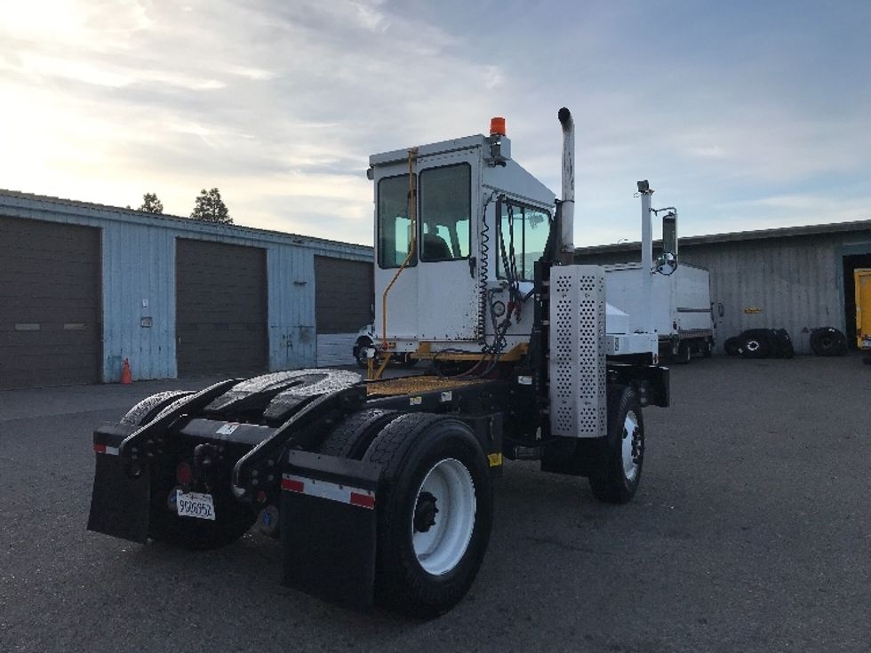 Yard Truck-Heavy Duty Tractors-Capacity Of Texas-2019-SABRE5-West Sacramento-CA-34,169\n\t\tmiles-$ 72,500 - Image 7