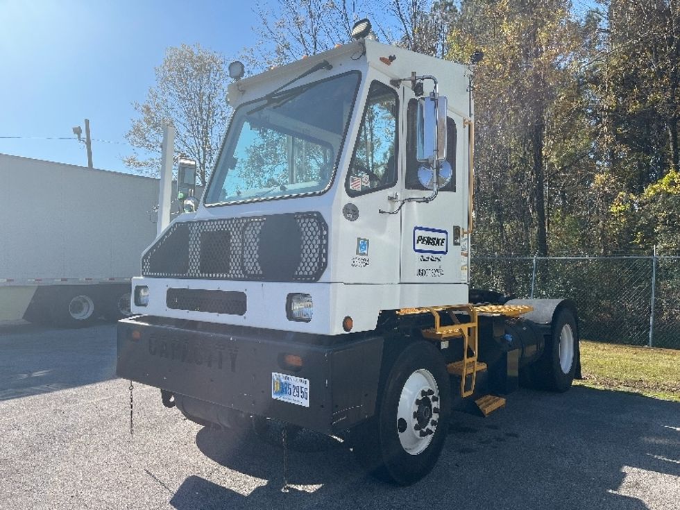 Yard Truck-Heavy Duty Tractors-Capacity Of Texas-2019-TJ5000-Gadsden-AL-29,728\n\t\tmiles-$ 60,750 - Image 3