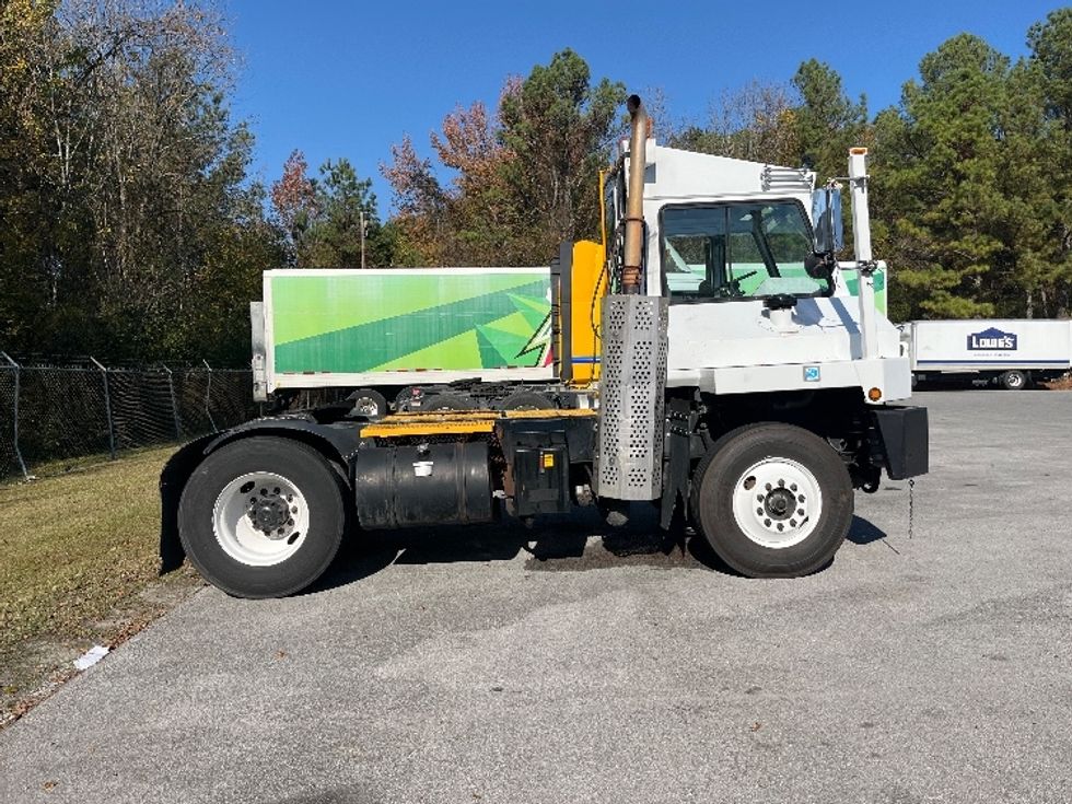 Yard Truck-Heavy Duty Tractors-Capacity Of Texas-2019-TJ5000-Gadsden-AL-29,728\n\t\tmiles-$ 60,750 - Image 8