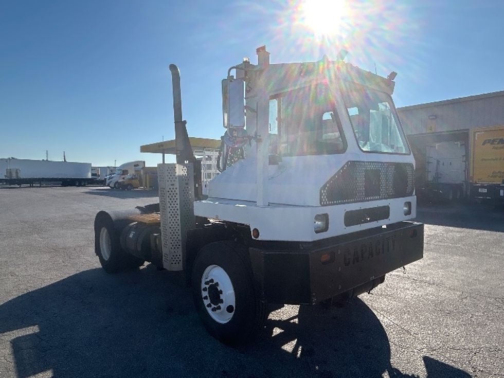 Yard Truck-Heavy Duty Tractors-Capacity Of Texas-2019-TJ5000-Orlando-FL-20,764\n\t\tmiles-$ 68,750 - Image 1