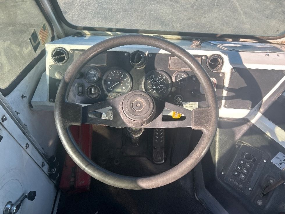 Yard Truck-Heavy Duty Tractors-Capacity Of Texas-2019-TJ5000-Orlando-FL-20,764\n\t\tmiles-$ 68,750 - Image 11