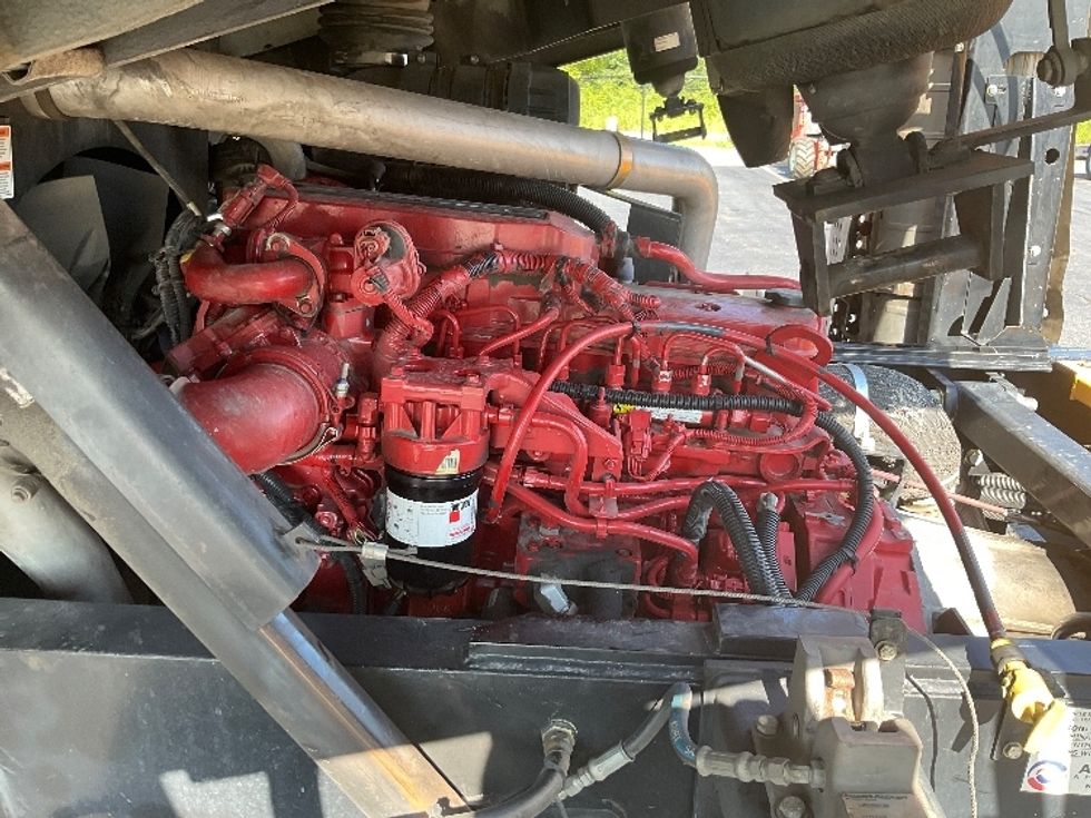 Yard Truck-Heavy Duty Tractors-Capacity Of Texas-2019-TJ5000-Orlando-FL-28,491\n\t\tmiles-$ 65,750 - Image 15