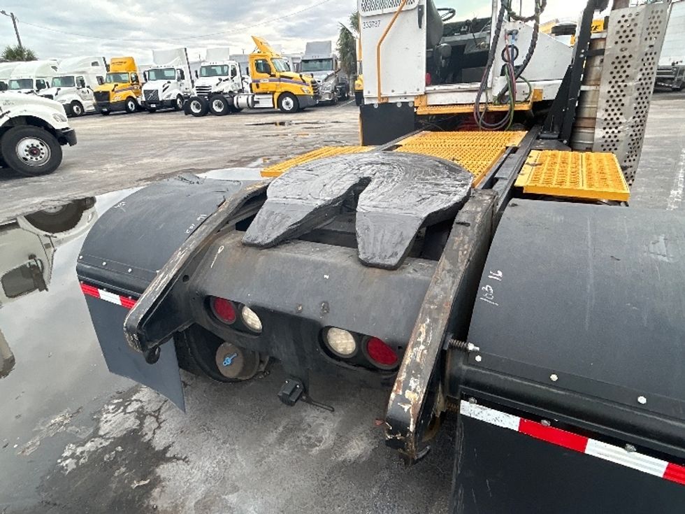 Yard Truck-Heavy Duty Tractors-Capacity Of Texas-2019-TJ5000-Orlando-FL-28,491\n\t\tmiles-$ 65,750 - Image 20