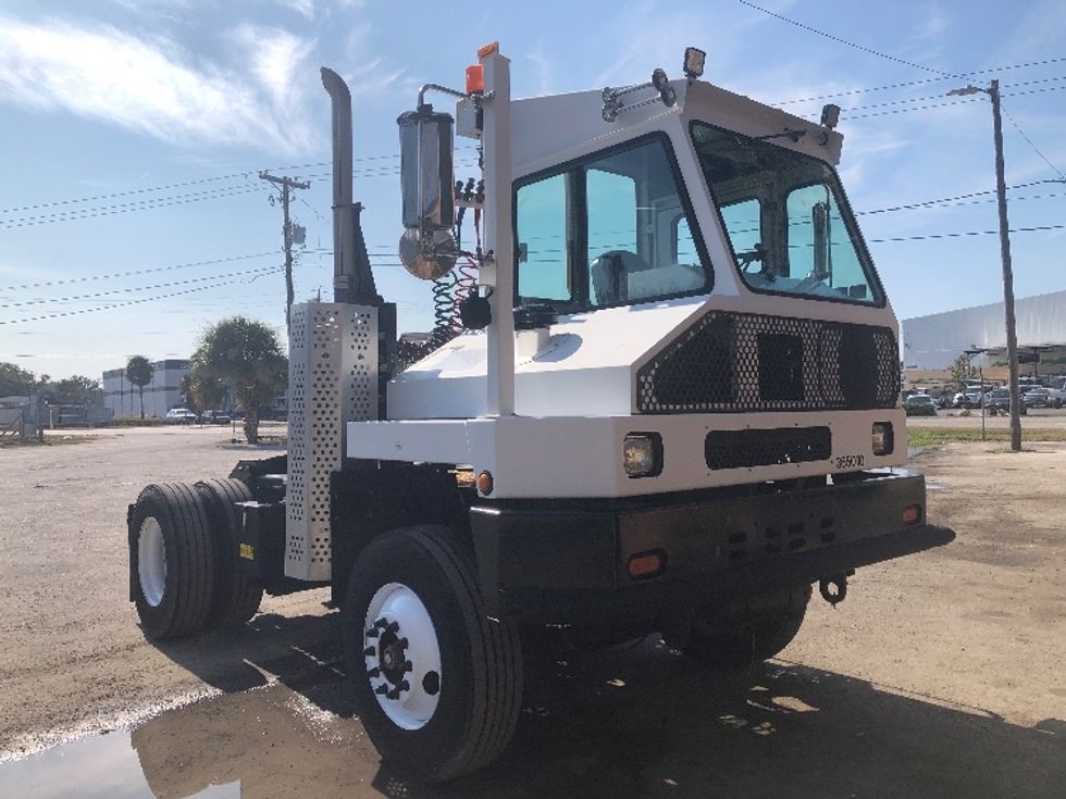 Yard Truck-Heavy Duty Tractors-Capacity Of Texas-2020-SABRE5-Tampa-FL-23,529\n\t\tmiles-$ 78,500 - Image 1