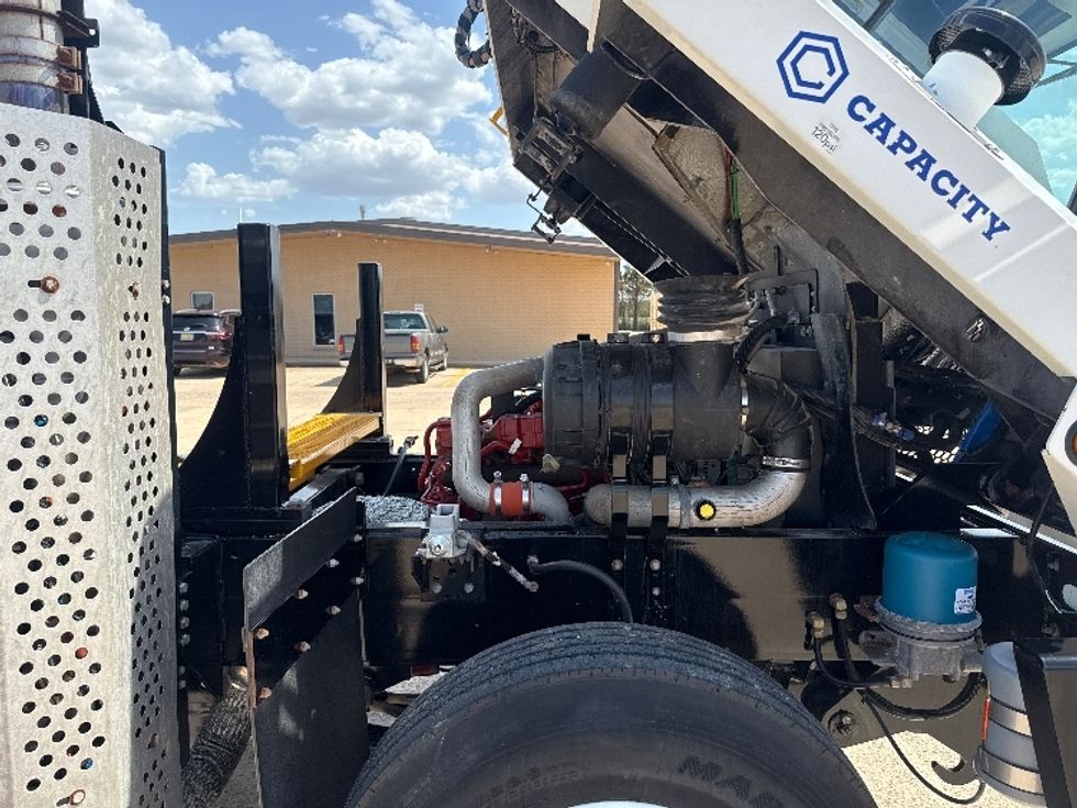Yard Truck-Heavy Duty Tractors-Capacity Of Texas-2020-TJ5000-Enid-OK-2,320\n\t\tmiles-$ 64,500 - Image 13