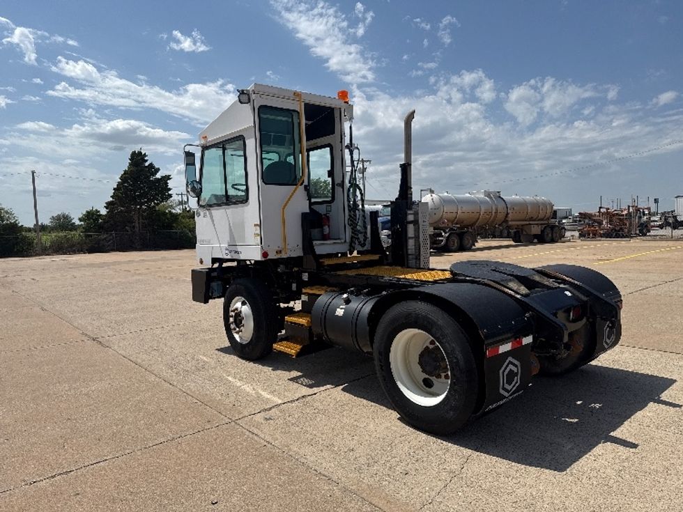 Yard Truck-Heavy Duty Tractors-Capacity Of Texas-2020-TJ5000-Enid-OK-2,320\n\t\tmiles-$ 64,500 - Image 5