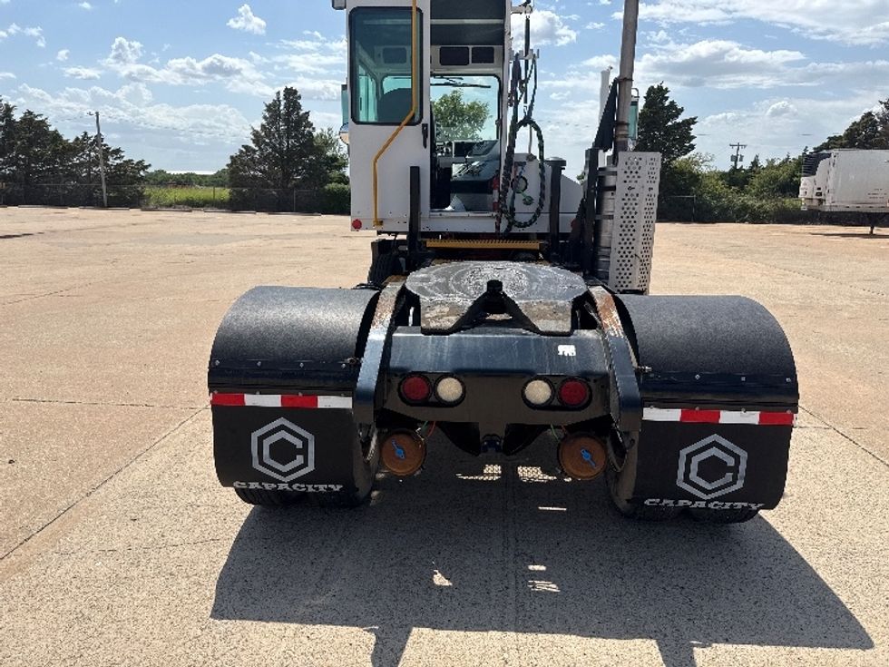 Yard Truck-Heavy Duty Tractors-Capacity Of Texas-2020-TJ5000-Enid-OK-2,320\n\t\tmiles-$ 64,500 - Image 6