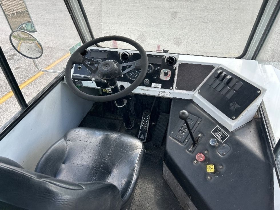 Yard Truck-Heavy Duty Tractors-Capacity Of Texas-2020-TJ5000-Katy-TX-13,796\n\t\tmiles-$ 62,750 - Image 9