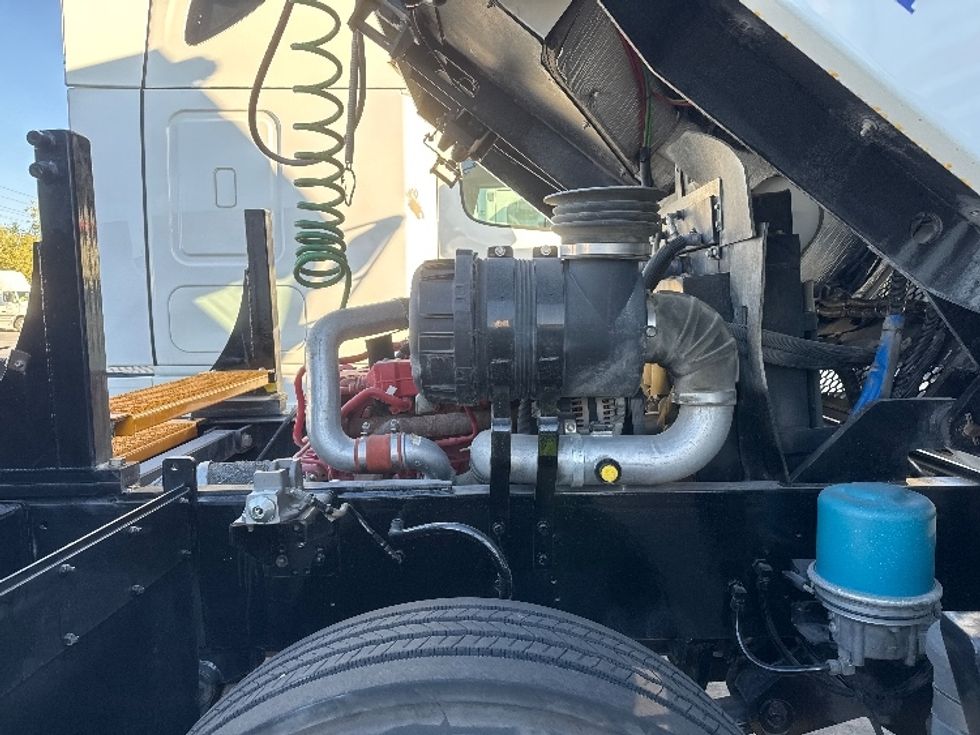 Yard Truck-Heavy Duty Tractors-Capacity Of Texas-2020-TJ5000-Salt Lake City-UT-8,418\n\t\tmiles-$ 82,250 - Image 13