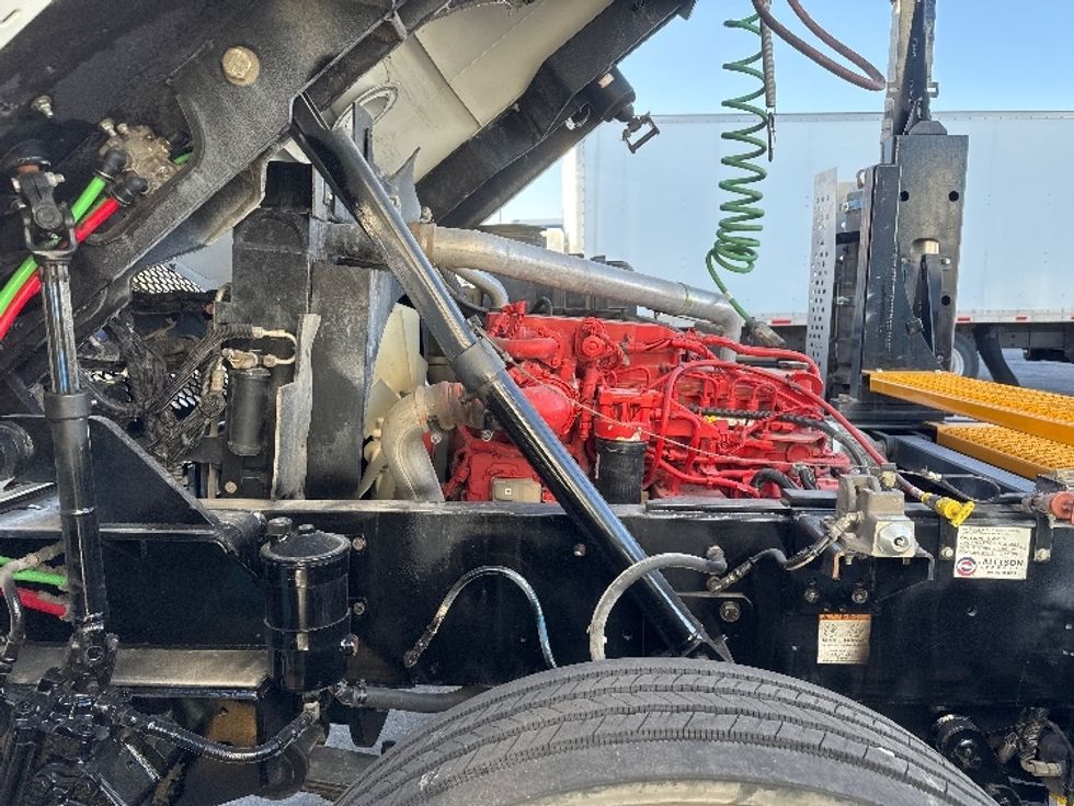 Yard Truck-Heavy Duty Tractors-Capacity Of Texas-2020-TJ5000-Salt Lake City-UT-8,418\n\t\tmiles-$ 82,250 - Image 14