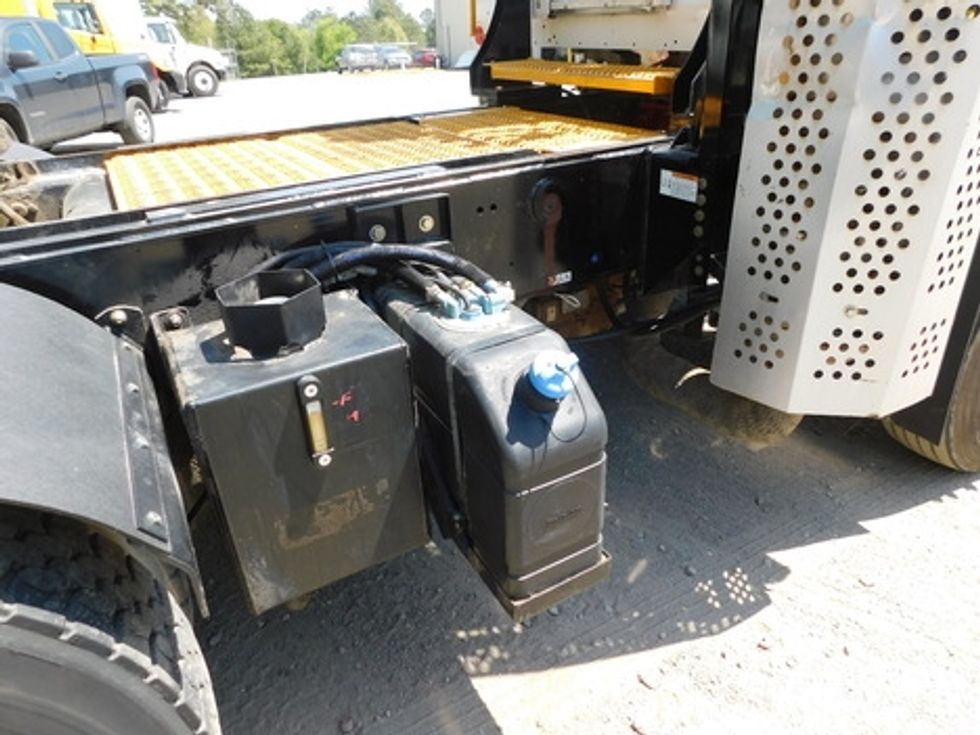 Yard Truck-Heavy Duty Tractors-Capacity Of Texas-2020-TJ5000-Sanford-NC-18,467\n\t\tmiles-$ 66,750 - Image 9