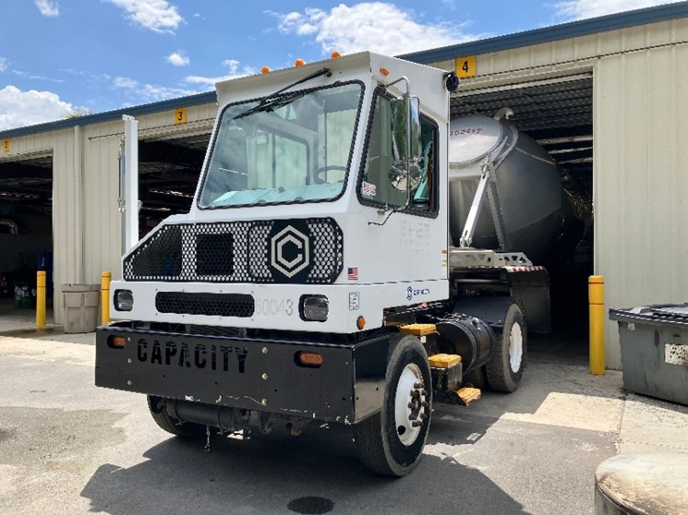 Yard Truck-Heavy Duty Tractors-Capacity Of Texas-2020-TJ5000-Sanford-NC-19,686\n\t\tmiles-$ 60,750 - Image 5