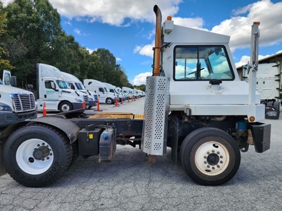 Yard Truck-Heavy Duty Tractors-Capacity Of Texas-2021-TJ5000-Greensboro-NC-0\n\t\tmiles-$ 80,000 - Image 6