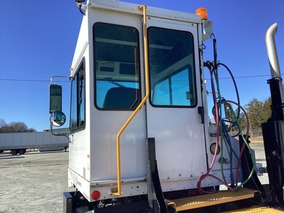 Yard Truck-Heavy Duty Tractors-Capacity Of Texas-2021-TJ5000-Greensboro-NC-46,785\n\t\tmiles-$ 79,250 - Image 12