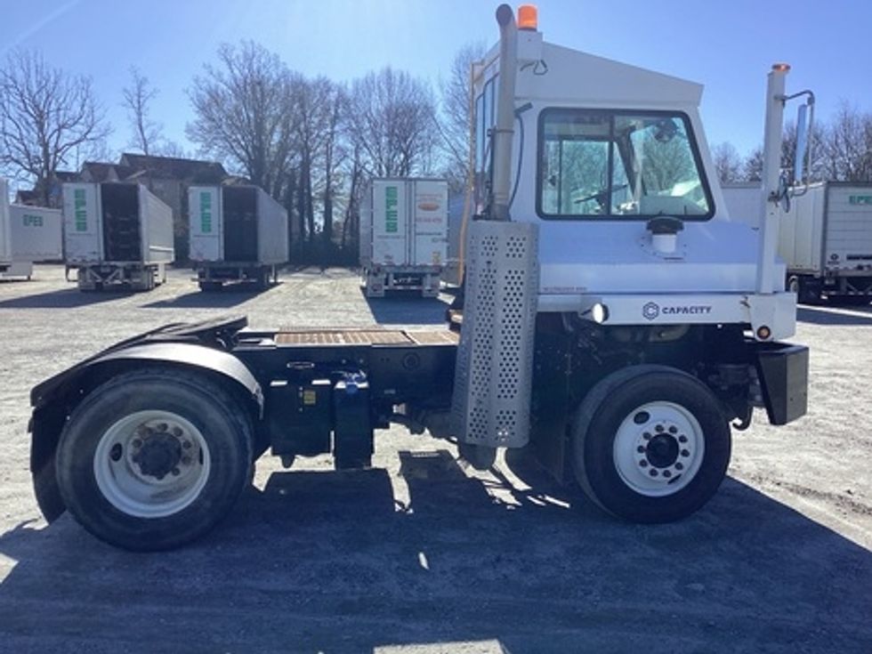 Yard Truck-Heavy Duty Tractors-Capacity Of Texas-2021-TJ5000-Greensboro-NC-46,785\n\t\tmiles-$ 79,250 - Image 5