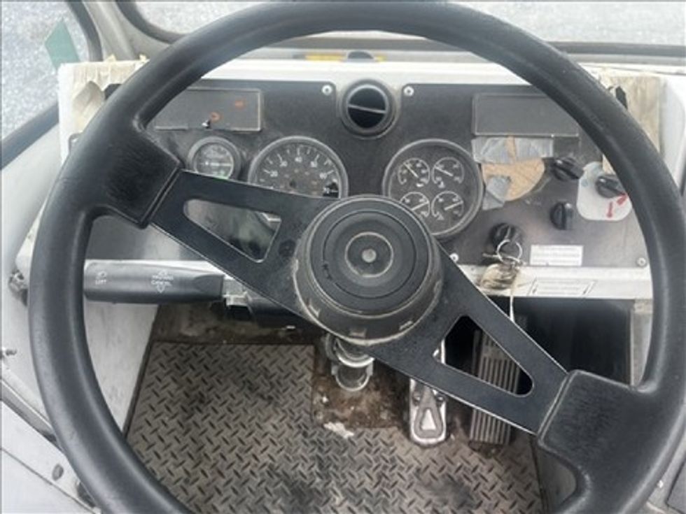 Yard Truck-Heavy Duty Tractors-Capacity Of Texas-2021-TJ5000-Resaca-GA-12,564\n\t\tmiles-$ 83,000 - Image 11