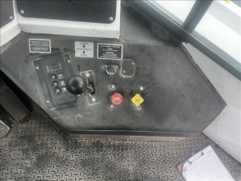 Yard Truck-Heavy Duty Tractors-Capacity Of Texas-2021-TJ5000-Resaca-GA-12,564\n\t\tmiles-$ 83,000 - Image 12