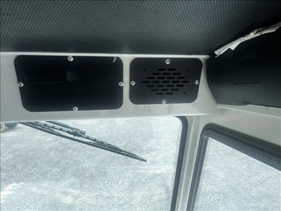 Yard Truck-Heavy Duty Tractors-Capacity Of Texas-2021-TJ5000-Resaca-GA-12,564\n\t\tmiles-$ 83,000 - Image 13