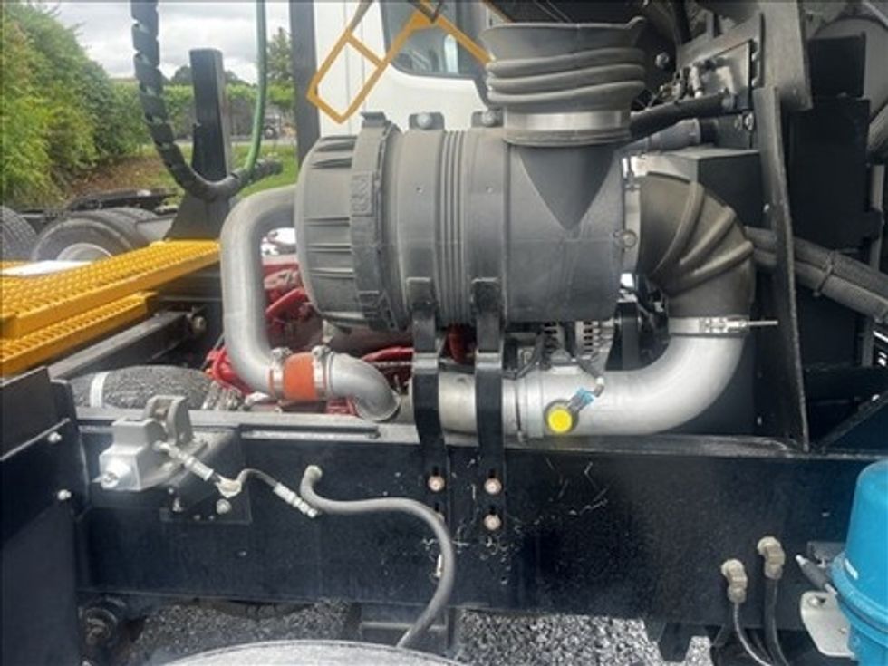 Yard Truck-Heavy Duty Tractors-Capacity Of Texas-2021-TJ5000-Resaca-GA-12,564\n\t\tmiles-$ 83,000 - Image 15