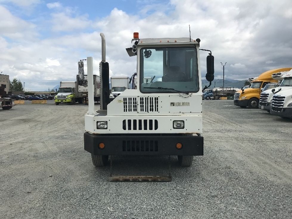 Yard Truck-Heavy Duty Tractors-Ottawa-2013-YT30-Abbotsford-BC-70,049\n\t\tkm-$ 45,250 - Image 2